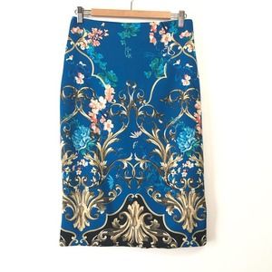New York & Company Stretch Blue Floral Skirt Sz 4